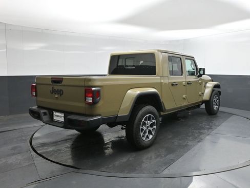 New 2026 Jeep Gladiator Sport AWD/4WD image 8