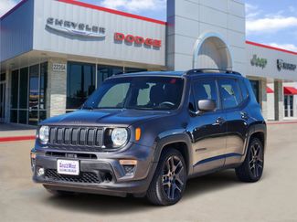 Used 2021 Jeep Renegade Latitude video 2