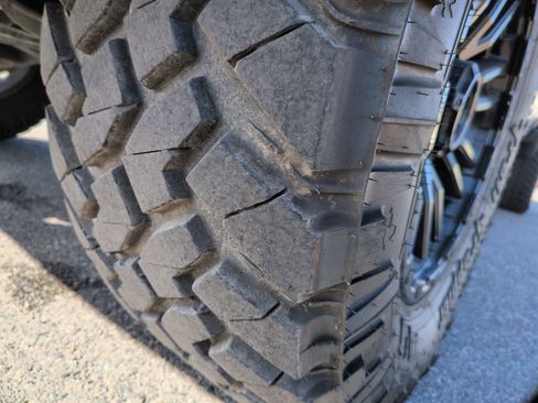 Used 2024 GMC Sierra 2500 AT4 w/ AT4 Premium Plus Package image 12