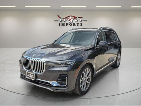 Used 2022 BMW X7 xDrive40i w/ Cold Weather Package AWD/4WD image 1