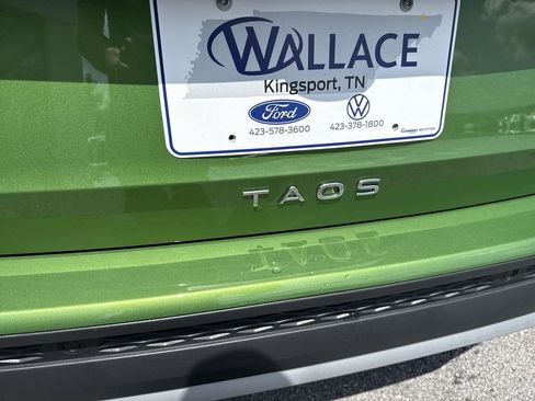 New 2025 Volkswagen Taos SE AWD/4WD image 6