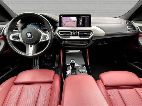 Used 2022 BMW X4 xDrive30i w/ M Sport Package AWD/4WD image 7