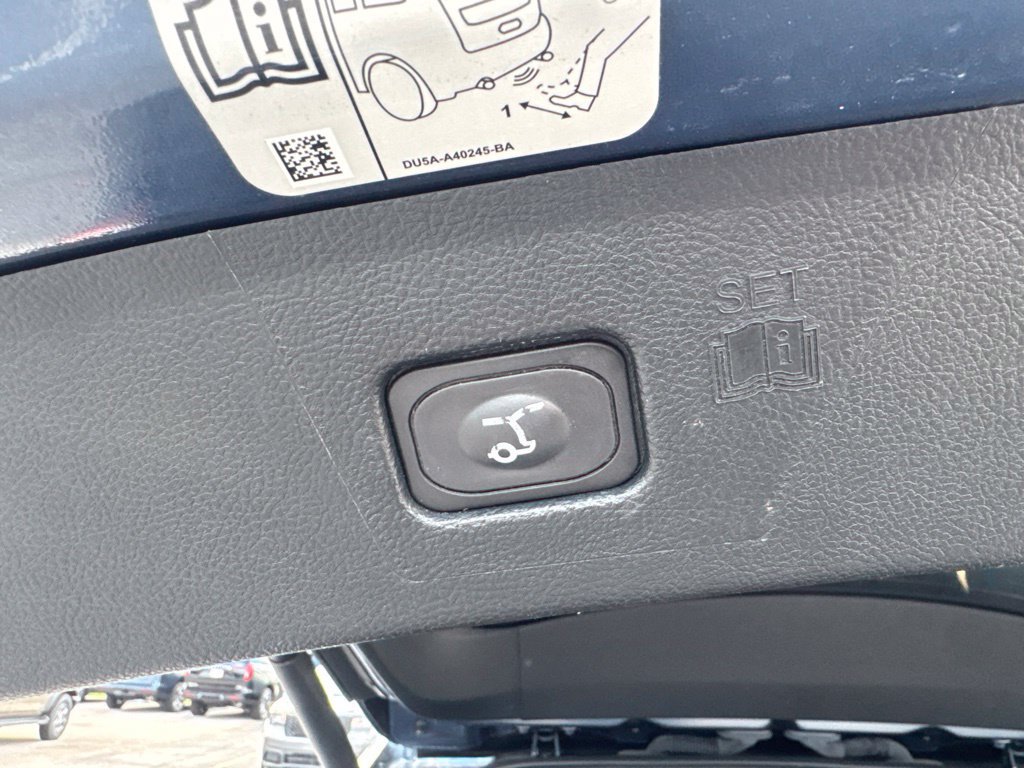 Certified 2019 Ford Edge Titanium FWD image 49