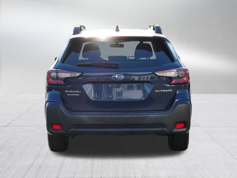 Used 2024 Subaru Outback Premium image 6