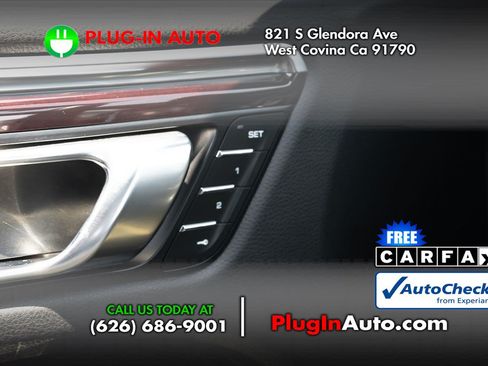 Used 2022 Porsche Macan AWD/4WD image 22