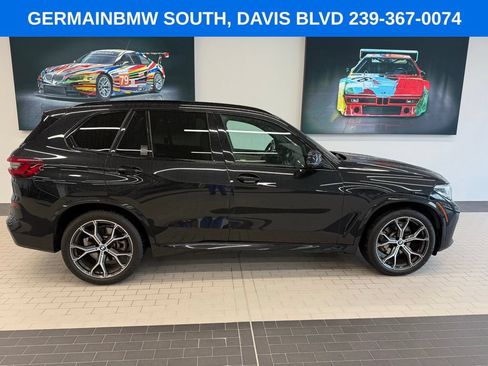 Used 2022 BMW X5 sDrive40i w/ M Sport Package RWD image 2