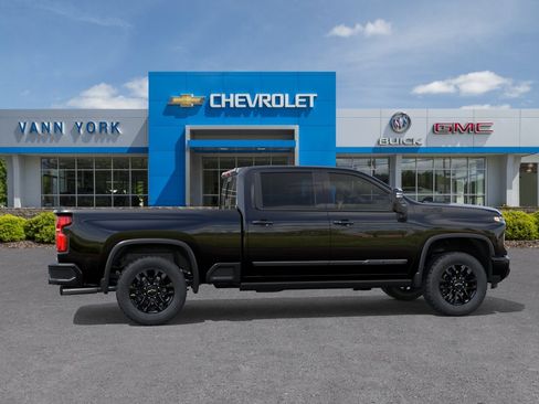 New 2026 Chevrolet Silverado 2500 High Country w/ Midnight Edition AWD/4WD image 29