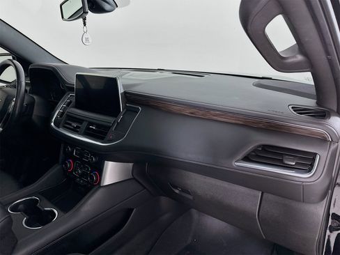 Used 2021 Chevrolet Tahoe Z71 w/ Luxury Package image 30