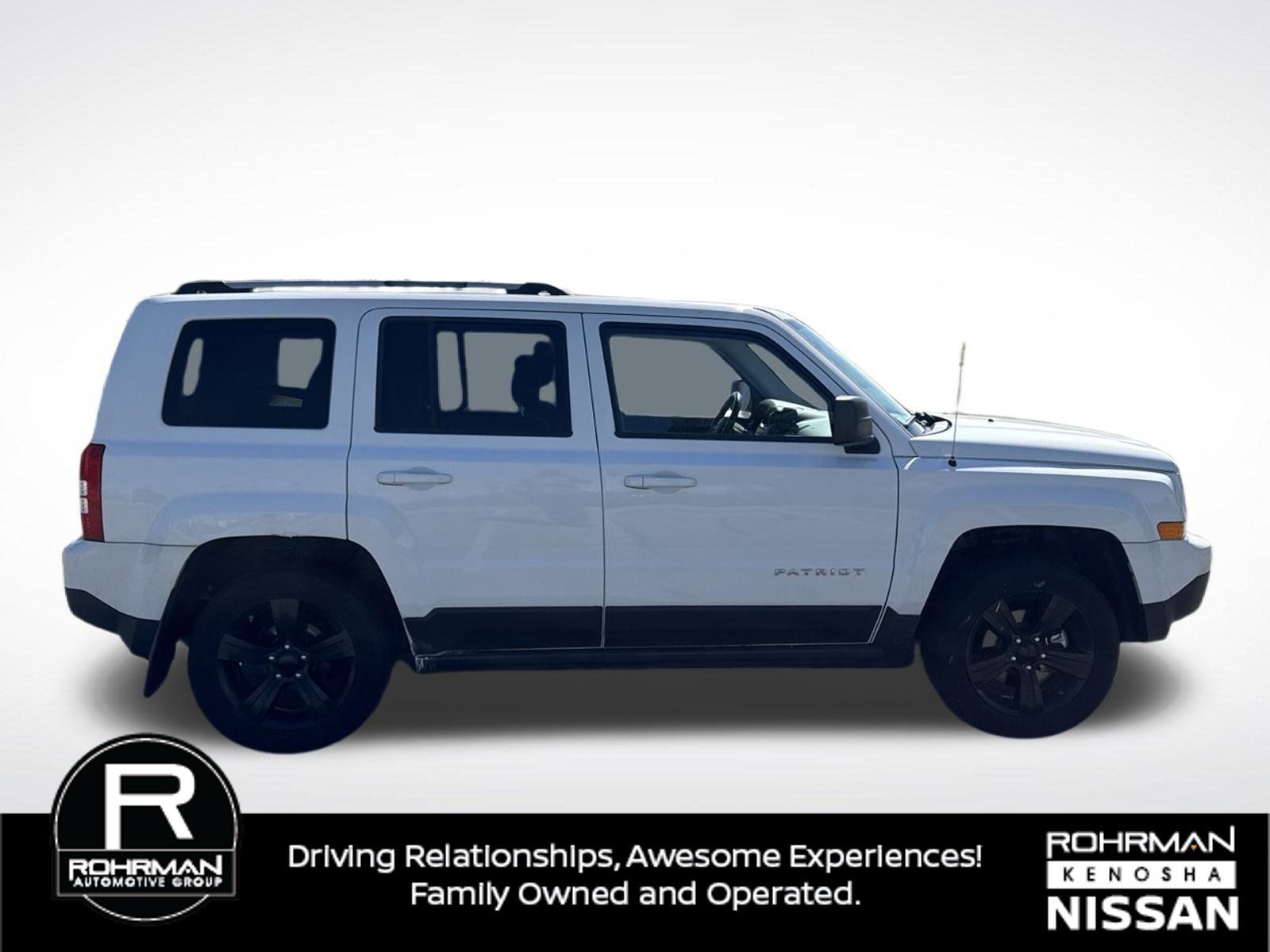 Used 2012 Jeep Patriot Latitude w/ Sun/Sound Group AWD/4WD image 5