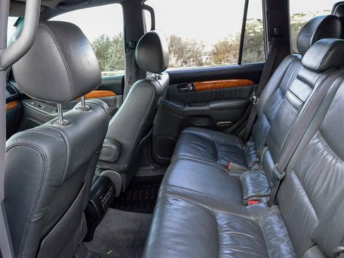 Used 2003 Lexus GX 470 image 21