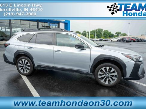 Used 2023 Subaru Outback Limited AWD/4WD image 1