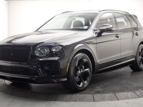 Used 2022 Bentley Bentayga AWD/4WD image 7