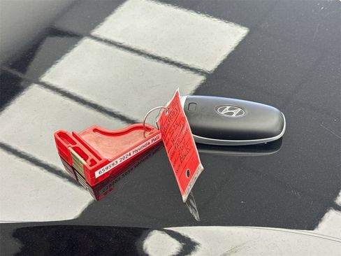 Used 2024 Hyundai Palisade SEL image 44