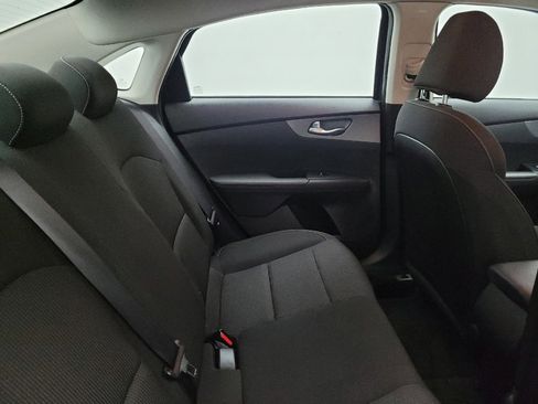 Used 2021 Kia Forte Sedan FWD image 19