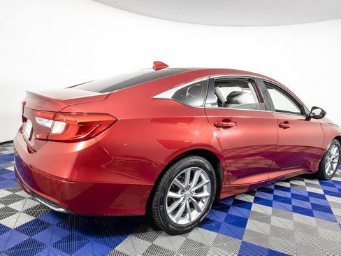 Used 2021 Honda Accord LX image 5