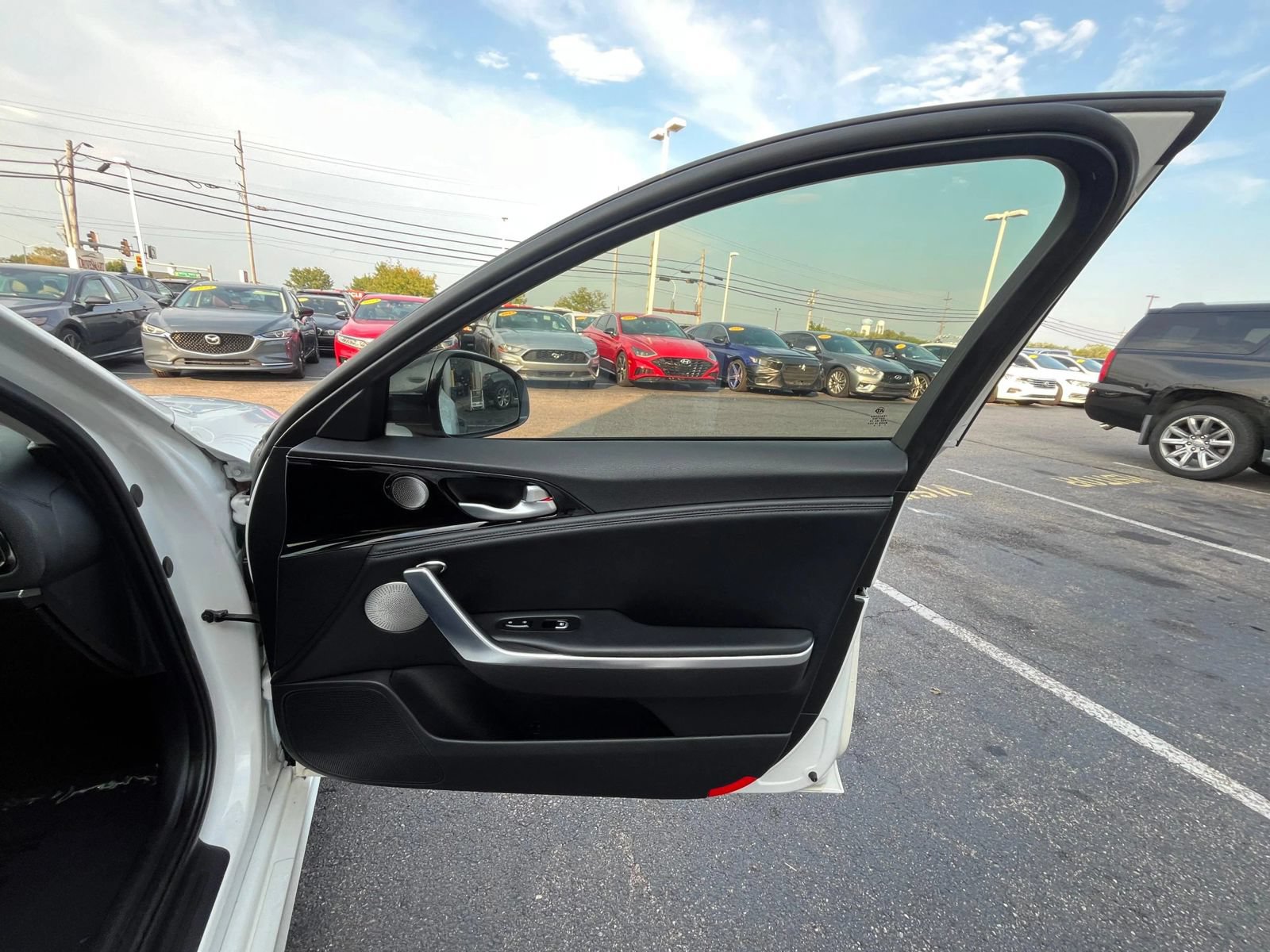 Used 2018 Kia Stinger Premium RWD image 44
