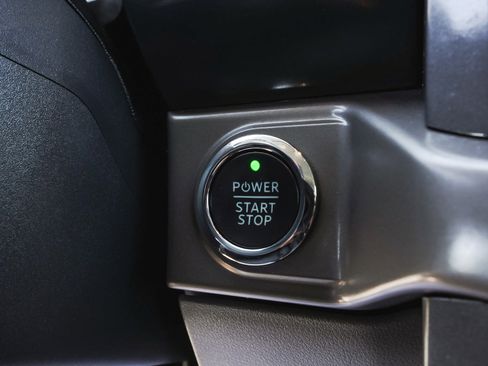 Used 2024 Ford F150 Lightning XLT AWD/4WD image 23