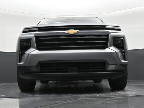 Used 2024 Chevrolet Traverse LS FWD image 27
