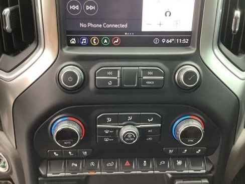 Used 2020 Chevrolet Silverado 1500 LTZ w/ LTZ Convenience Package AWD/4WD image 31