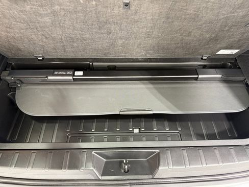 Used 2023 Subaru Ascent Touring image 47