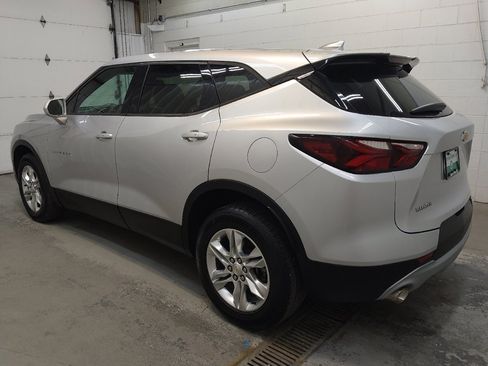 Used 2020 Chevrolet Blazer LT FWD image 3