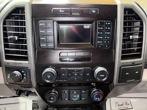 Used 2019 Ford F250 XL w/ Power Equipment Group AWD/4WD image 19
