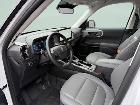 Used 2025 Ford Bronco Sport Badlands AWD/4WD image 4