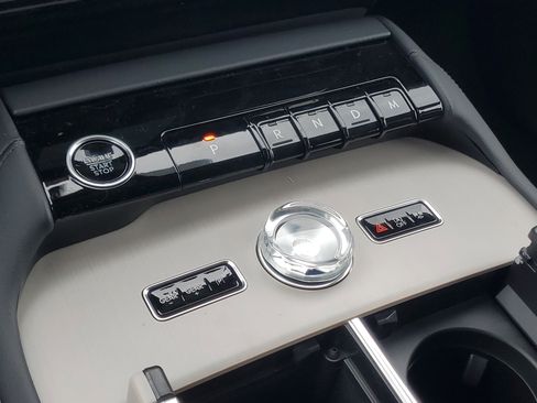 New 2026 Lincoln Navigator Reserve image 24