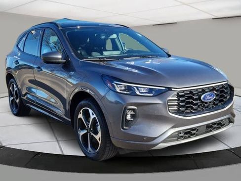 Used 2024 Ford Escape ST-Line Elite image 7