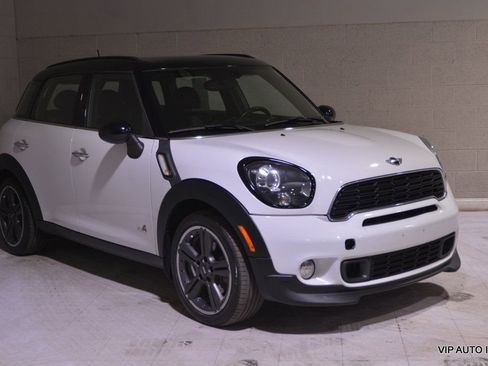 Used 2012 MINI Cooper Countryman S image 1