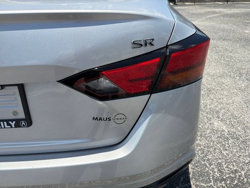 Used 2020 Nissan Altima 2.5 SR w/ Premium Package FWD image 40