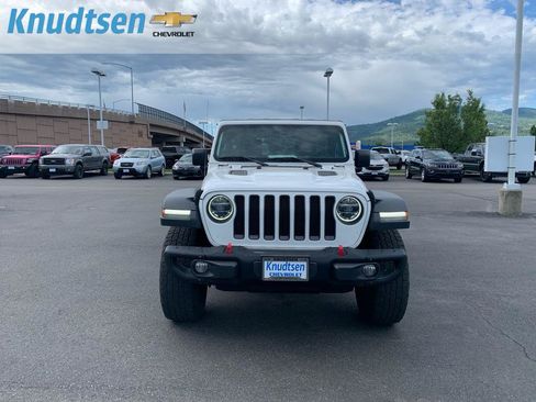 Used 2018 Jeep Wrangler Unlimited Rubicon AWD/4WD image 2