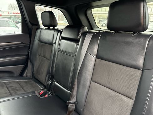 Used 2018 Jeep Grand Cherokee Altitude image 26