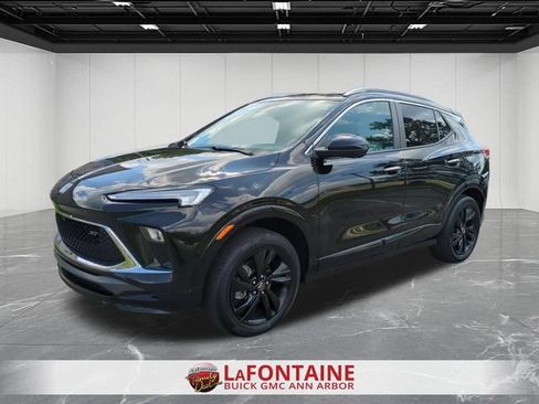 Used 2024 Buick Encore GX Sport Touring w/ Advanced Technology Package AWD/4WD image 4