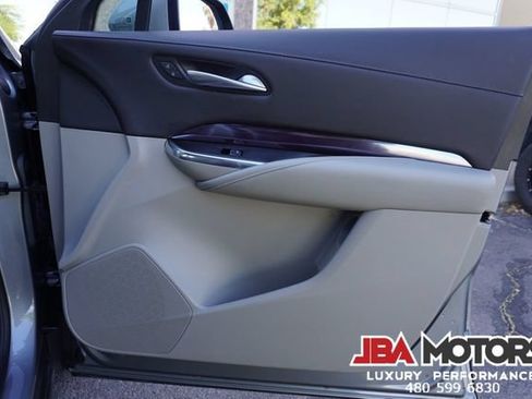 Used 2023 Cadillac XT4 Luxury FWD image 92