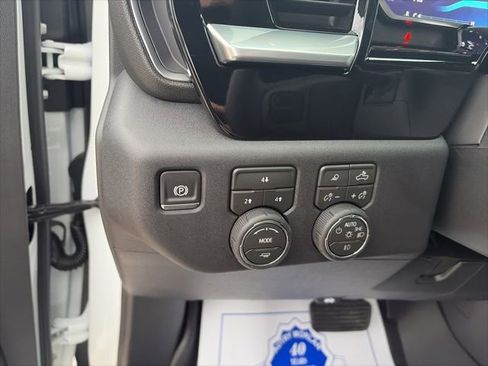 New 2026 Chevrolet Silverado 2500 LT w/ All Star Edition AWD/4WD image 19