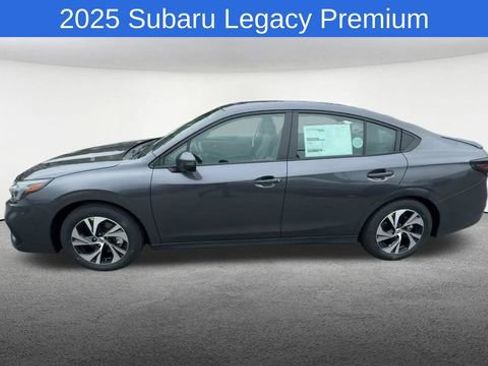Used 2025 Subaru Legacy Premium AWD/4WD image 6
