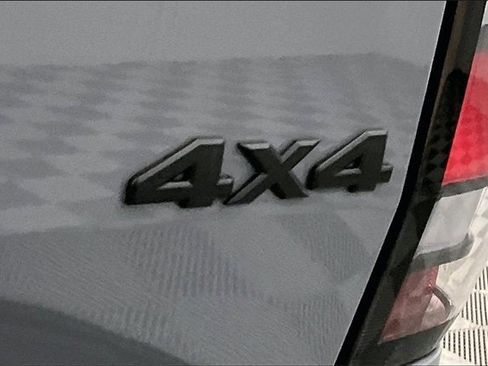 New 2026 Nissan Frontier SV w/ Tow Package image 19