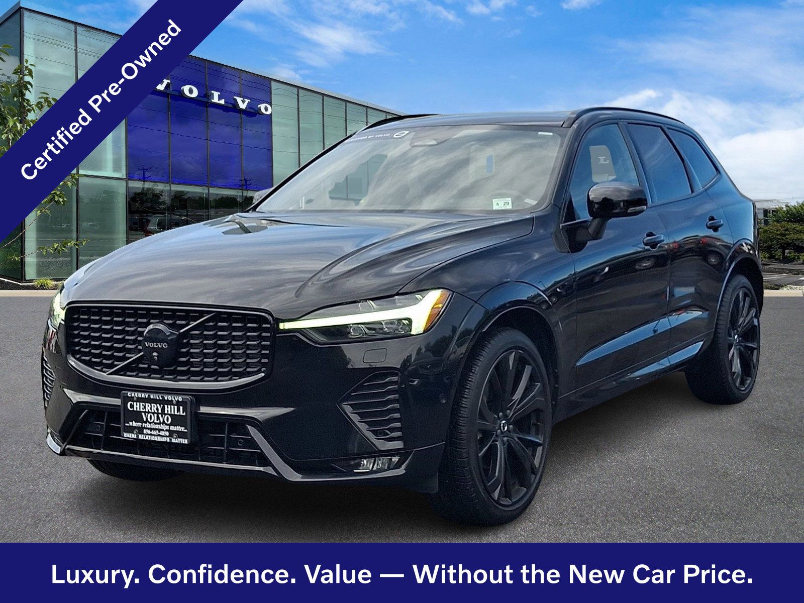 Certified 2024 Volvo XC60 B5 Ultimate w/ Climate Package AWD/4WD image 3