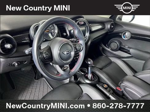 Used 2019 MINI Cooper S FWD image 4