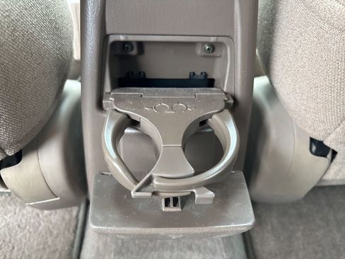 Used 2000 Toyota 4Runner SR5 image 6