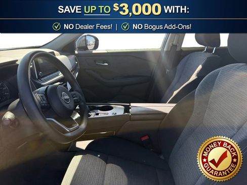 Used 2023 Nissan Rogue SV image 14