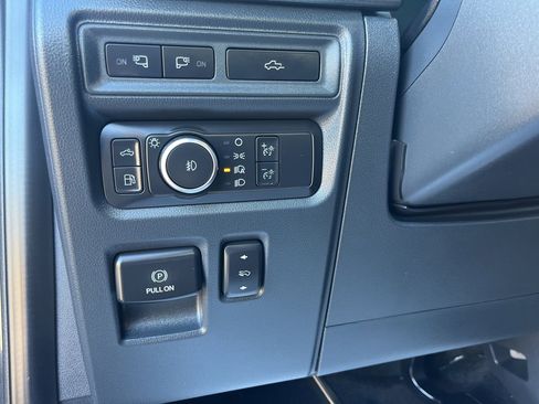 Used 2022 Ford F150 Platinum w/ Equipment Group 701A High image 12