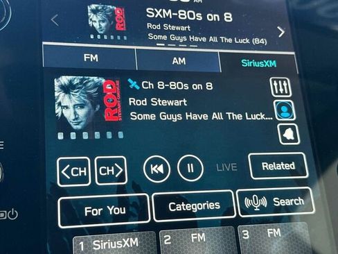 Used 2024 Subaru Crosstrek 2.0i Premium image 21