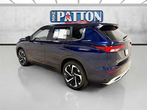 Used 2024 Mitsubishi Outlander FWD image 5