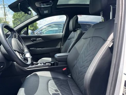 Certified 2025 Kia Sportage X-Pro AWD/4WD image 7