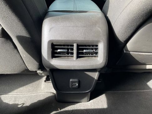 Used 2019 GMC Terrain SLE image 26