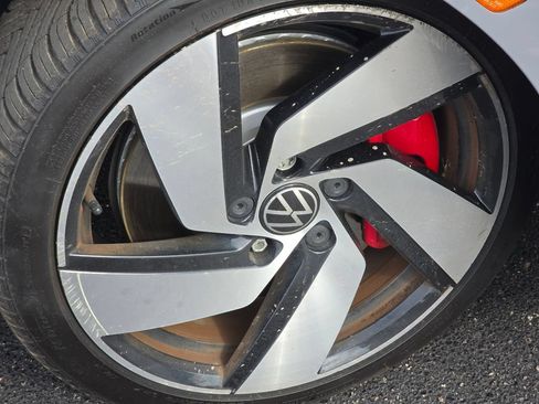 Used 2024 Volkswagen GTI S FWD image 17