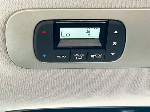 Used 2023 Honda Odyssey EX-L image 25