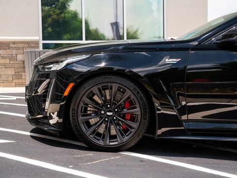 Used 2024 Cadillac CT5 V Blackwing w/ Driver Assist Package RWD image 24